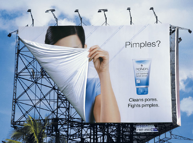 ponds yaratıcı bir yüz temizleme jeli reklamı