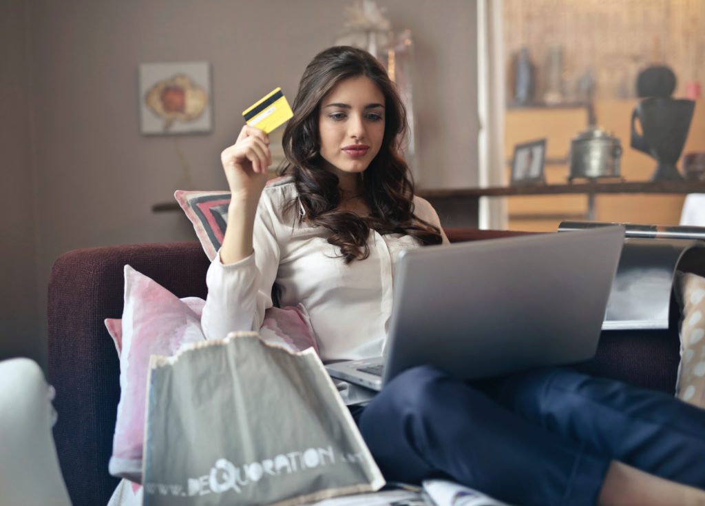 online-shopping-with-debit
